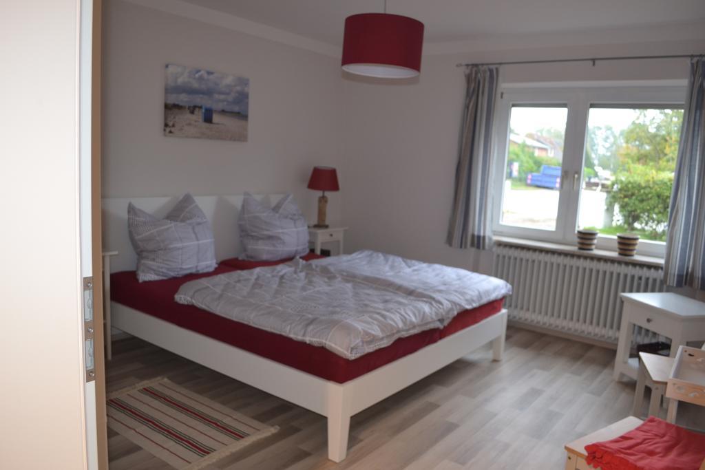 Hotel & Ferienunterkuenfte Hus Seeblick Fehmarn Pokój zdjęcie