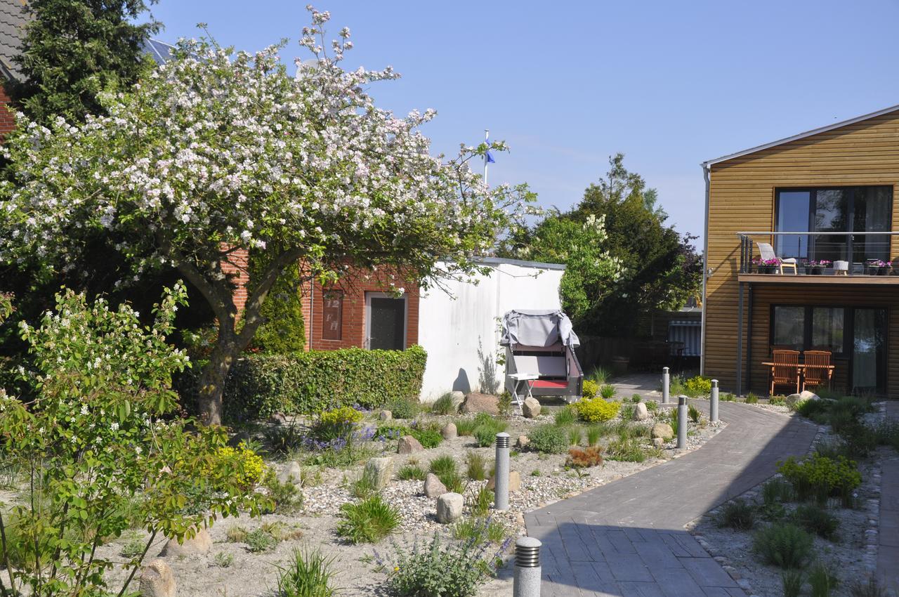Hotel & Ferienunterkuenfte Hus Seeblick Fehmarn Zewnętrze zdjęcie